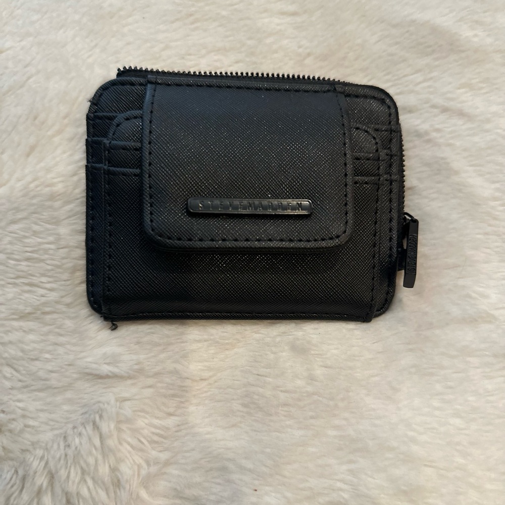 Steve Madden Charcoal Textured Wallet